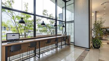 ロビーラウンジ / 8