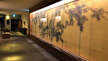 館内の美術品① / 4