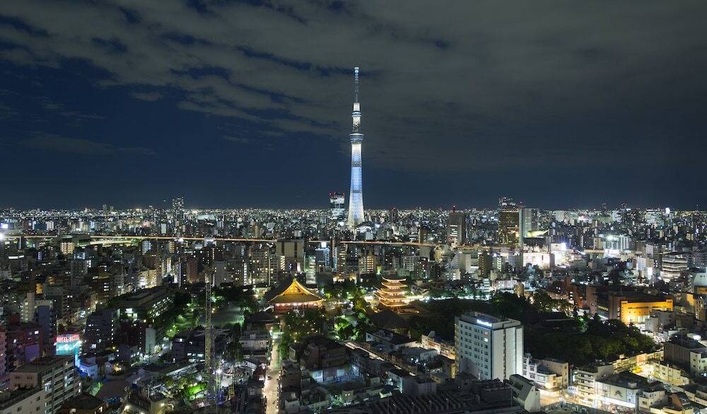 ロマンチックな夜景に
うっとり夢心地 / 3
