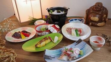 食事・飲み物 / 2