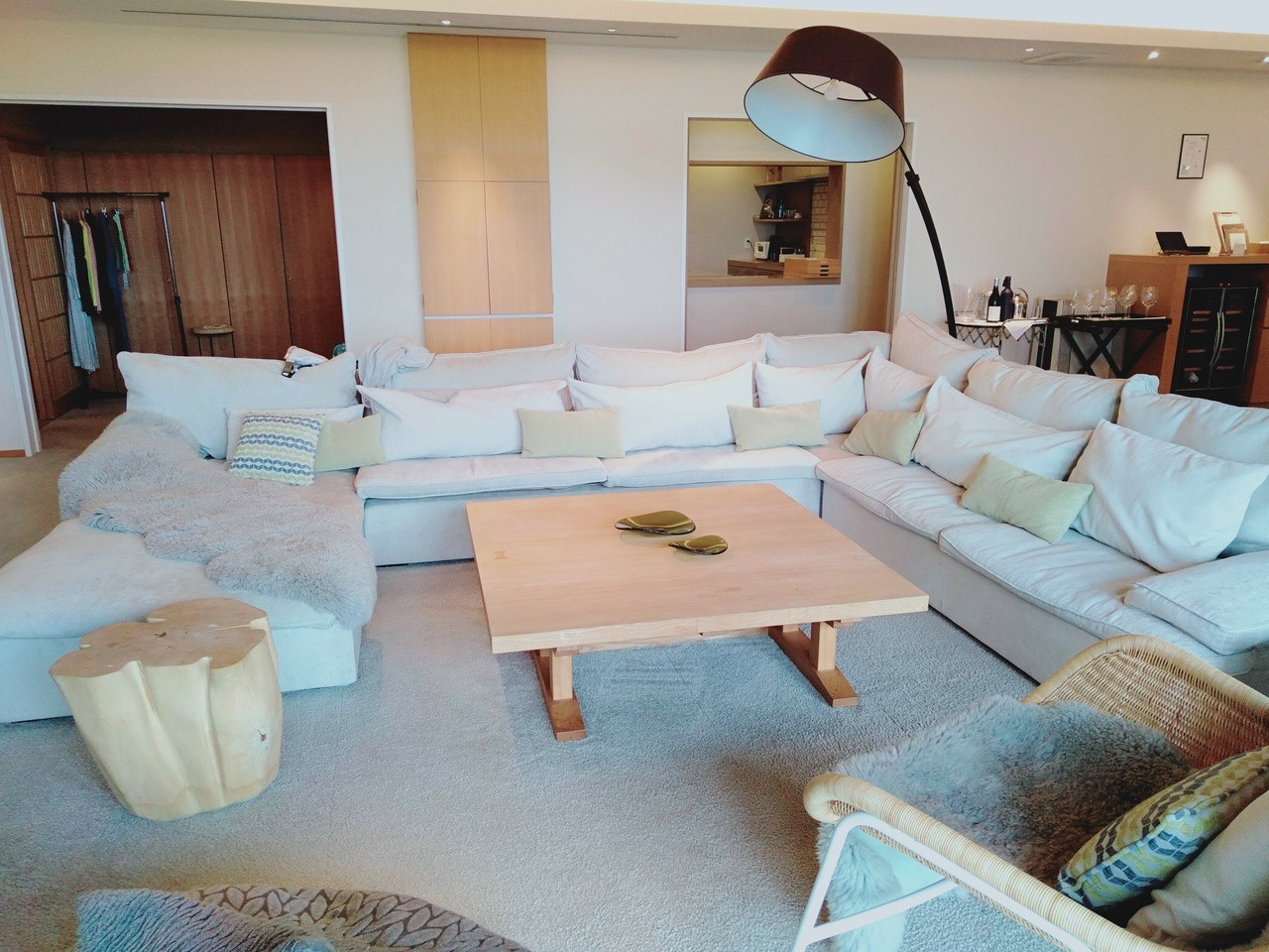 源泉かけ流し温泉でリフレッシュ！ホテル・旅館のようなサービスが受けられる一棟貸切3905506