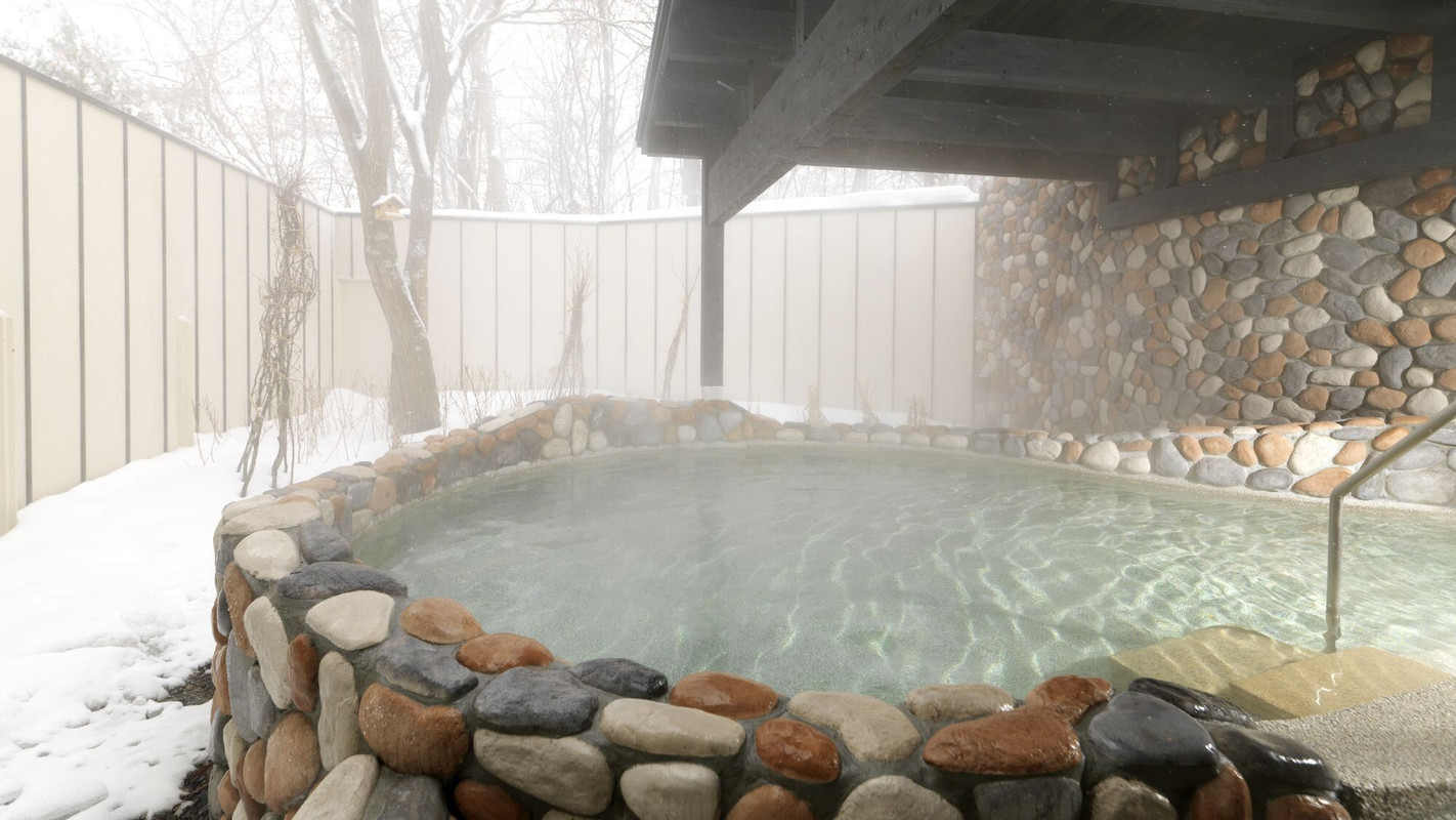 大浴場／露天風呂(冬)