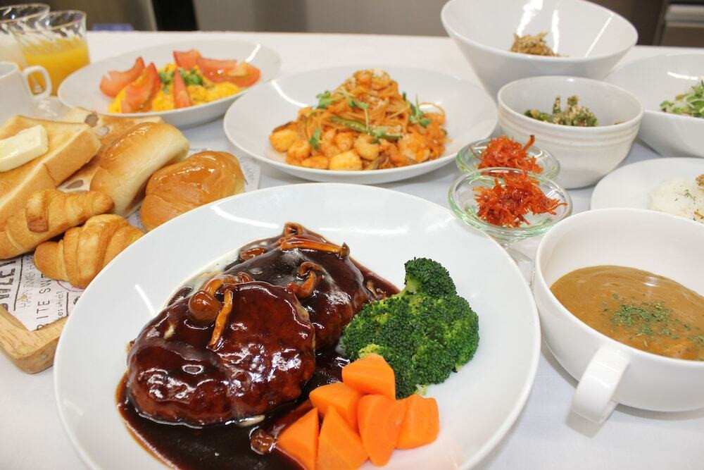 朝食ビュッフェ