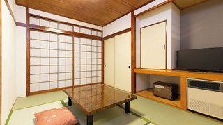 [訳あり] 和室6畳 (眺望なし) 禁煙