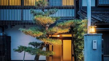 施設の入り口 / 8