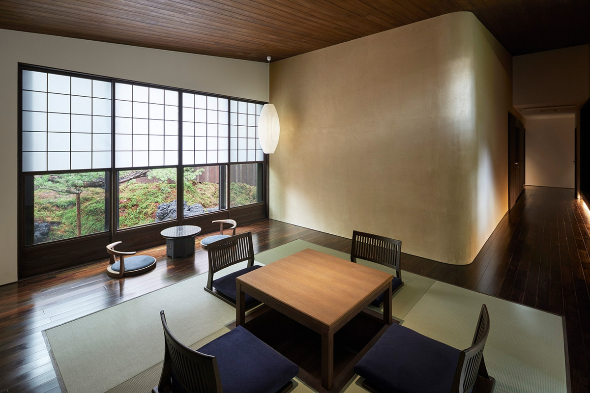 「TAKASAGO」