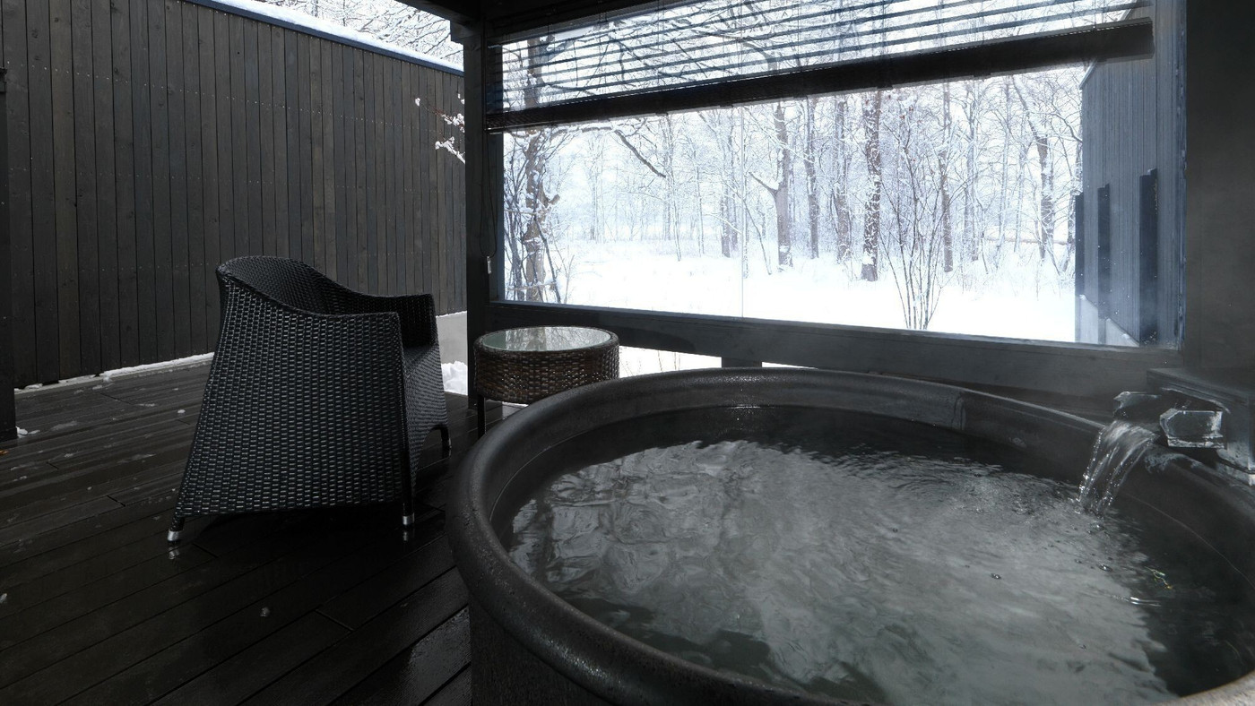 大沼の自然に囲まれた高級ホテルでリゾートステイ3491264