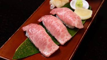 食事・飲み物 / 3