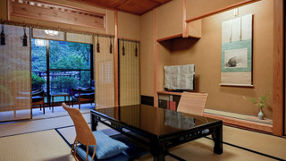 【標準客室｜Ｃ】檜内湯◆踏込＋和室8畳＋4.5畳＋広縁（45平米以上）