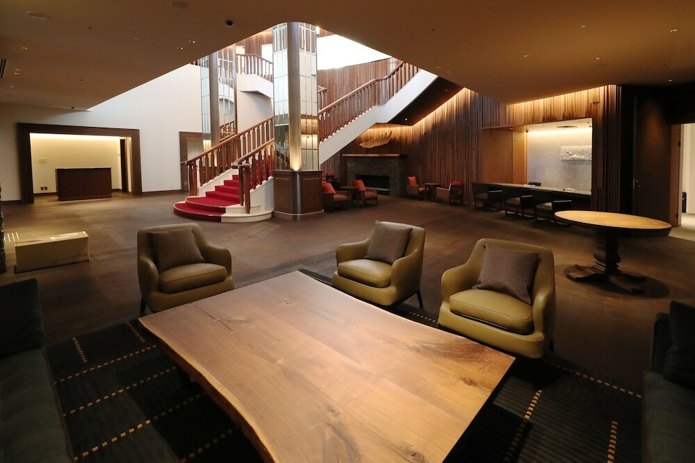 ロビーラウンジ