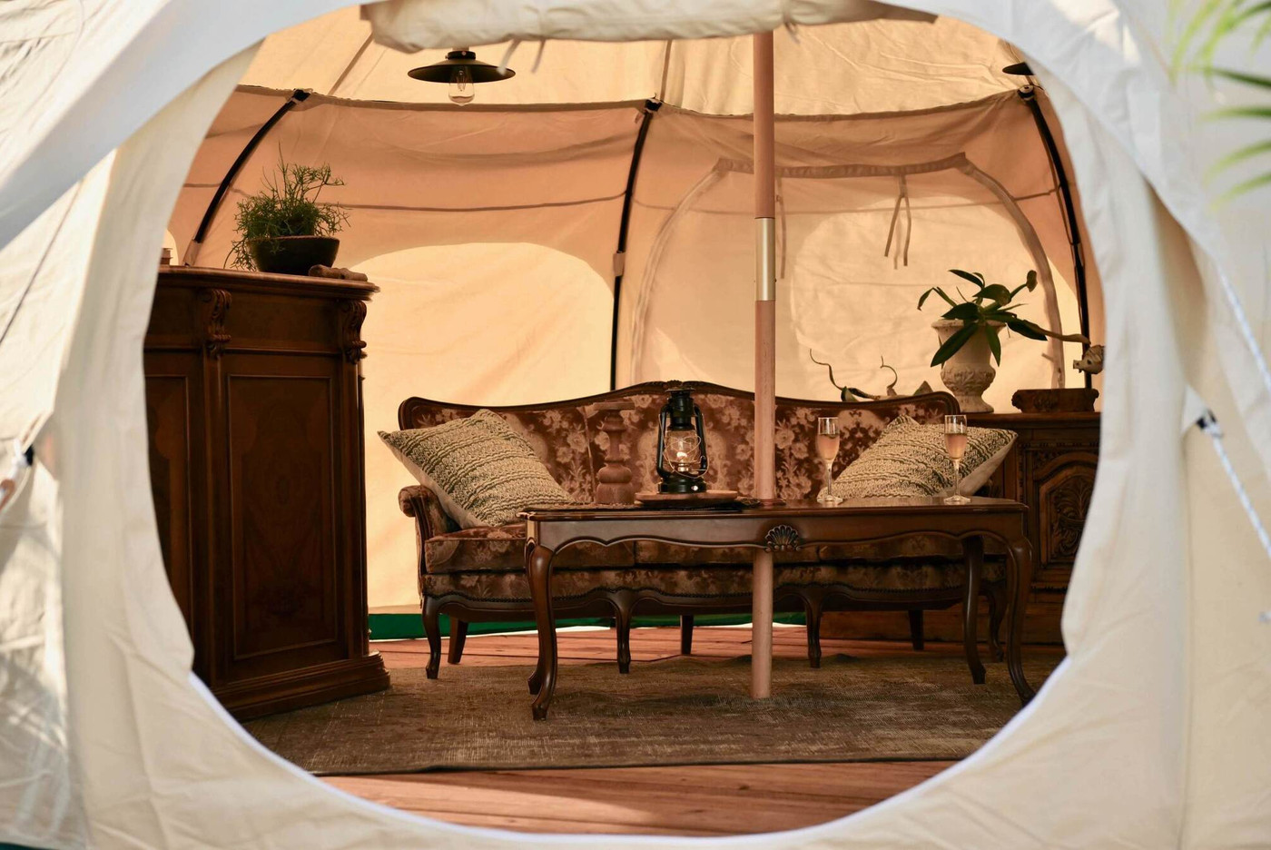 「RuGu」 外観 119017567 レセプションはテントで。