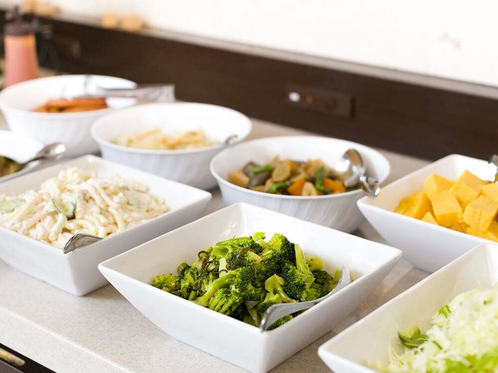 「東横INN 金沢兼六園香林坊」 料理 22424128 生産者名入りの、きちんとしたキャベツを使っていた