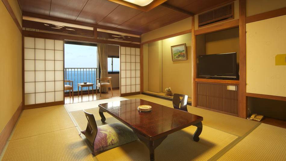 全室オーシャンビュー
癒しに包まれる客室 / 3