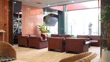 ロビー応接スペース / 7