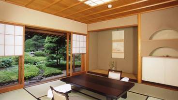 客室内のダイニングエリア / 3