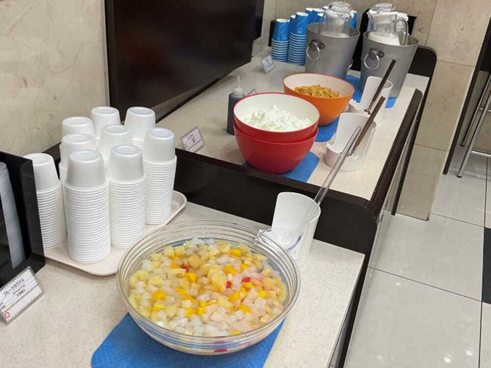 朝食