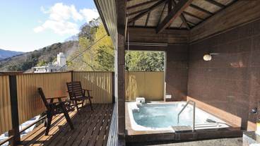 屋外スパ浴槽 / 3