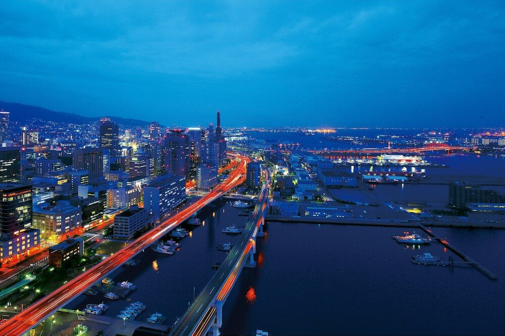 神戸ポートタワーや大阪湾など、お部屋によって異なる絶景を楽しめます◎3406342