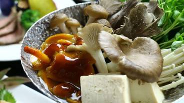 食事・飲み物 / 23