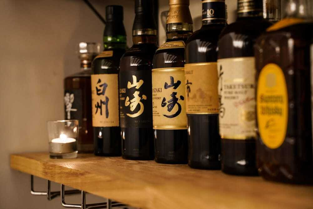 バー (施設内)