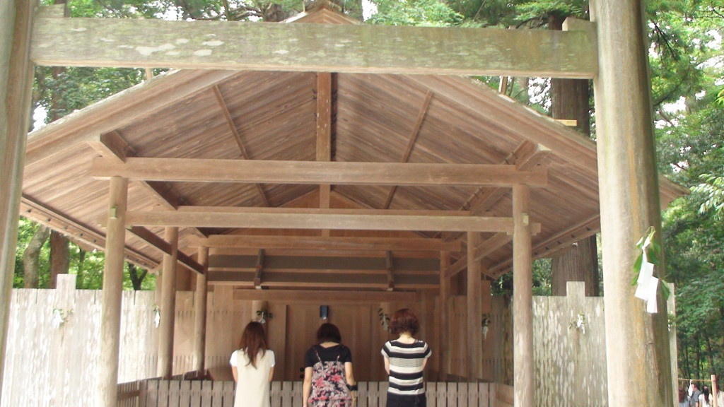 無理のない時間配分でじっくりと周りたい「外宮と内宮」3481470