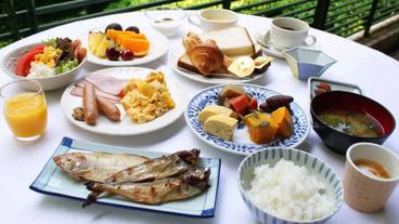 朝食ビュッフェ一例① / 8