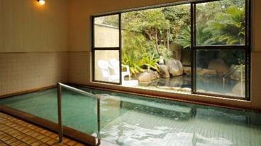 屋内スパ浴槽 / 7