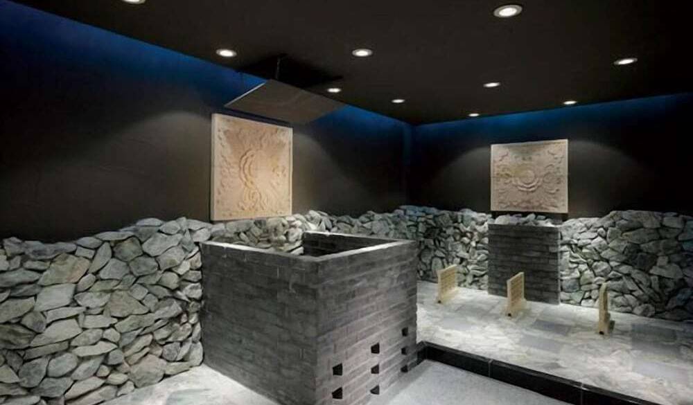 翡翠房（岩盤浴） / 4