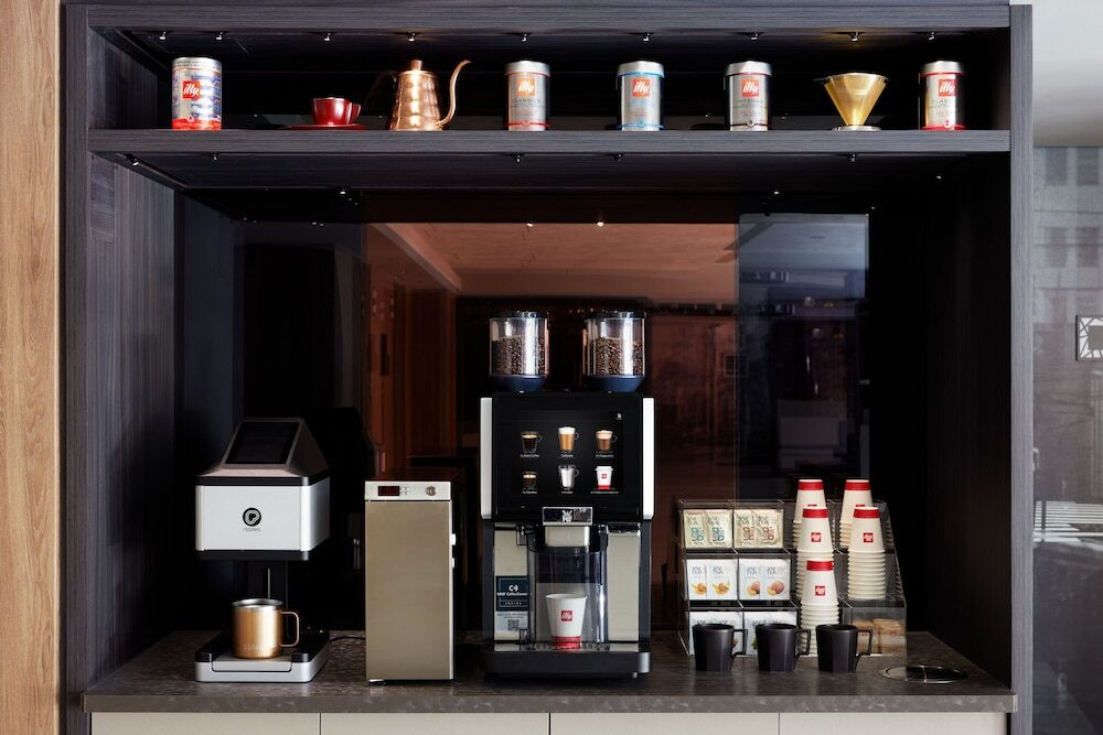 ロビーラウンジ