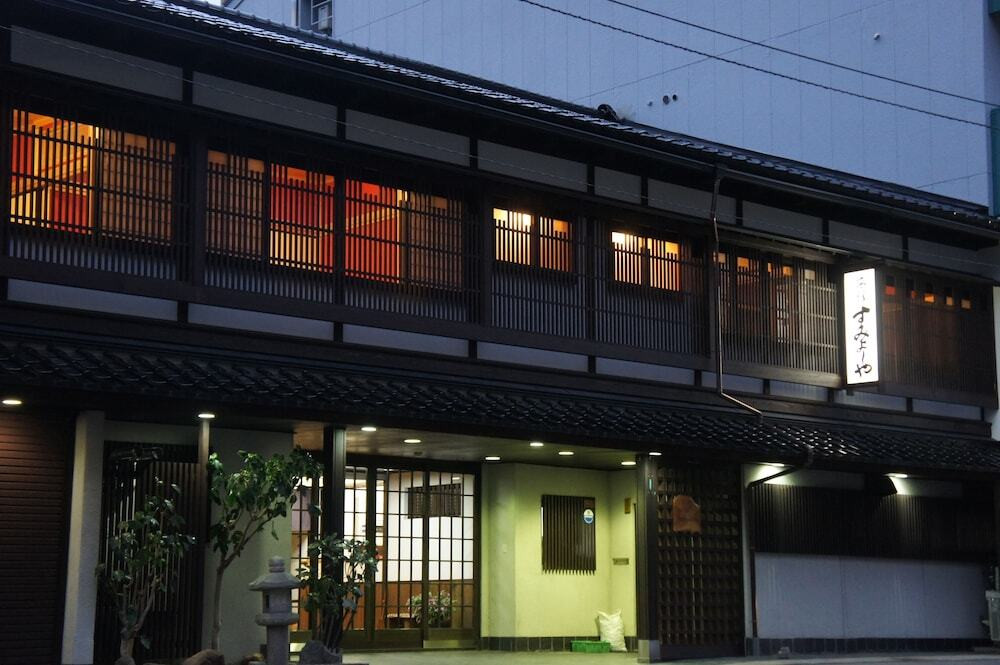 歴史上の人物も泊まったとか⁉金沢の時の流れを見守ってきたお宿3918864