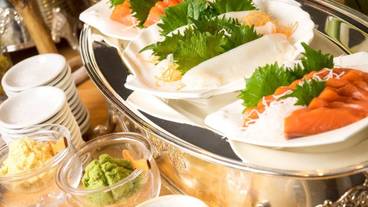 食事・飲み物 / 13