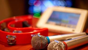 カラオケ ルーム / 6