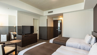 【禁煙】スーペリアツイン/28㎡/120㎝幅ベッド×2台