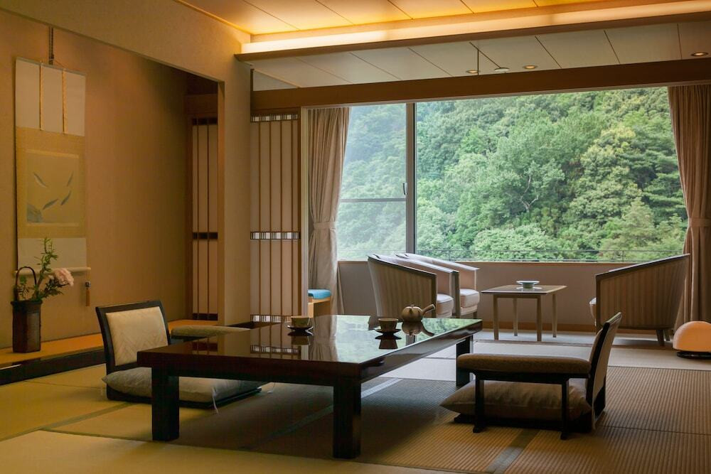 有馬温泉 月光園 鴻朧館(アリマオンセン ゲッコウエン コウロウカン) / 5