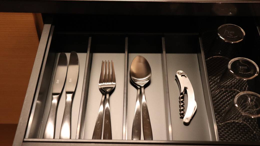 お部屋のキッチンで
楽しく夕食作り / 4