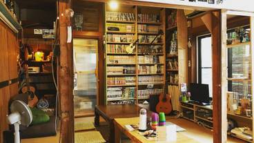 ロビーラウンジ / 9