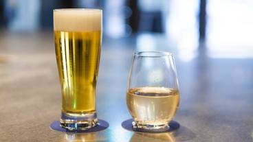 ロビーラウンジ / 3