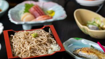 食事・飲み物 / 6