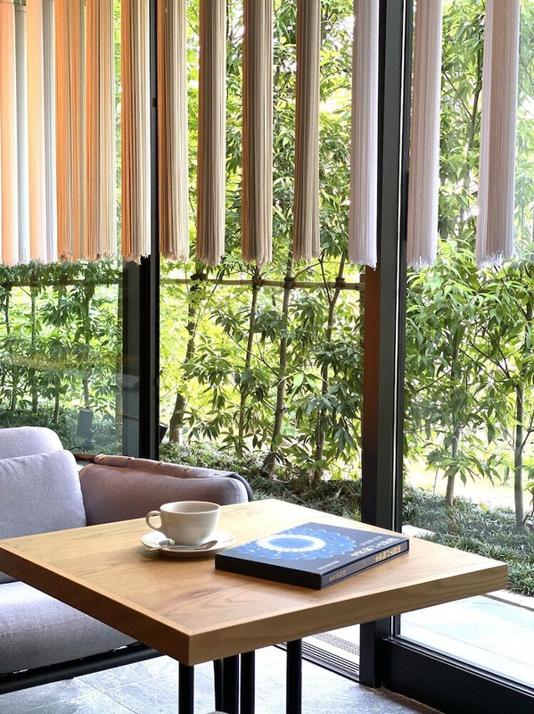 ロビー応接スペース