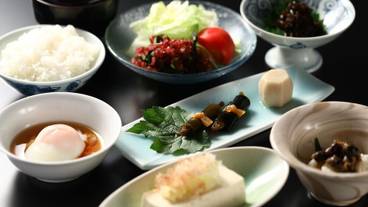 食事・飲み物 / 5