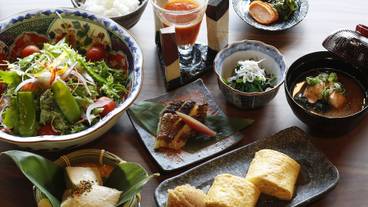 食事・飲み物 / 1