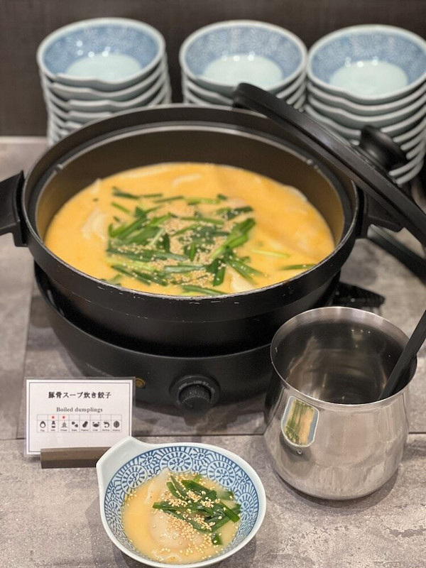 朝食ビュッフェ