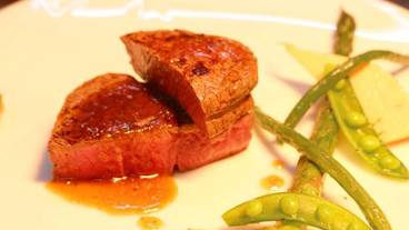 食事・飲み物 / 11