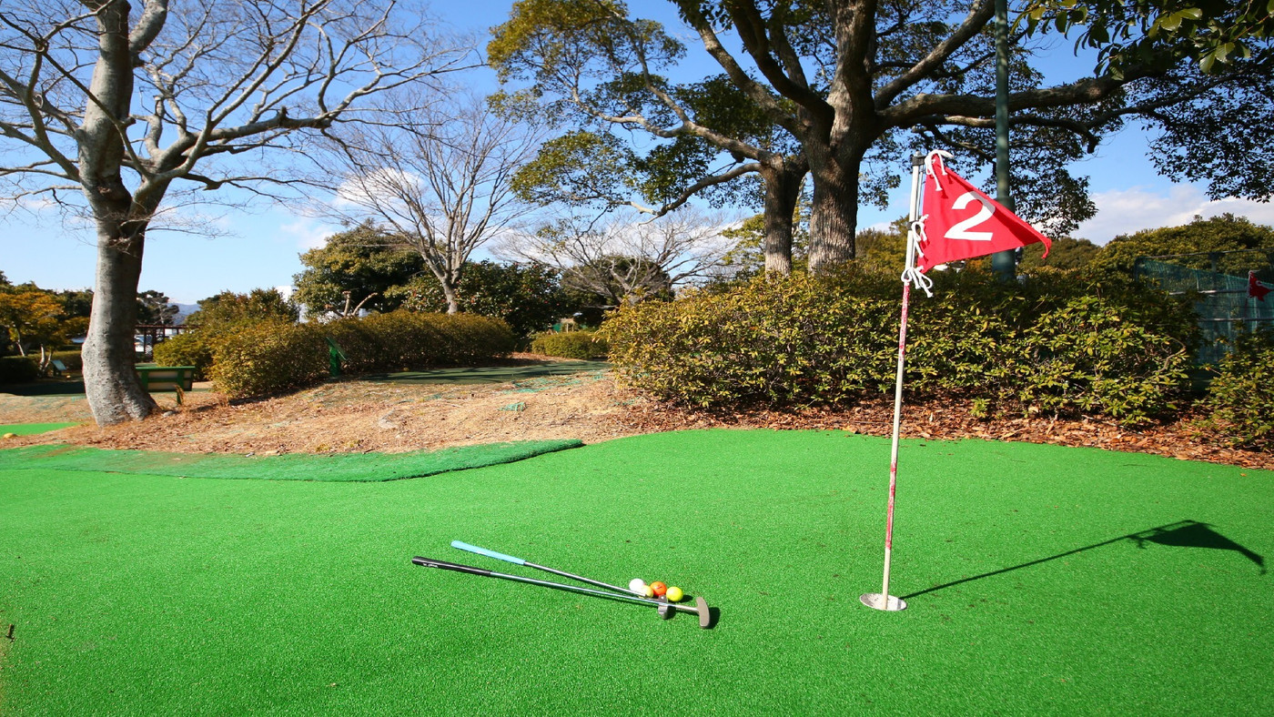 レンタル無料で手軽に楽しめるパターゴルフ♪目の前にレイクビューが広がるホテル3556135