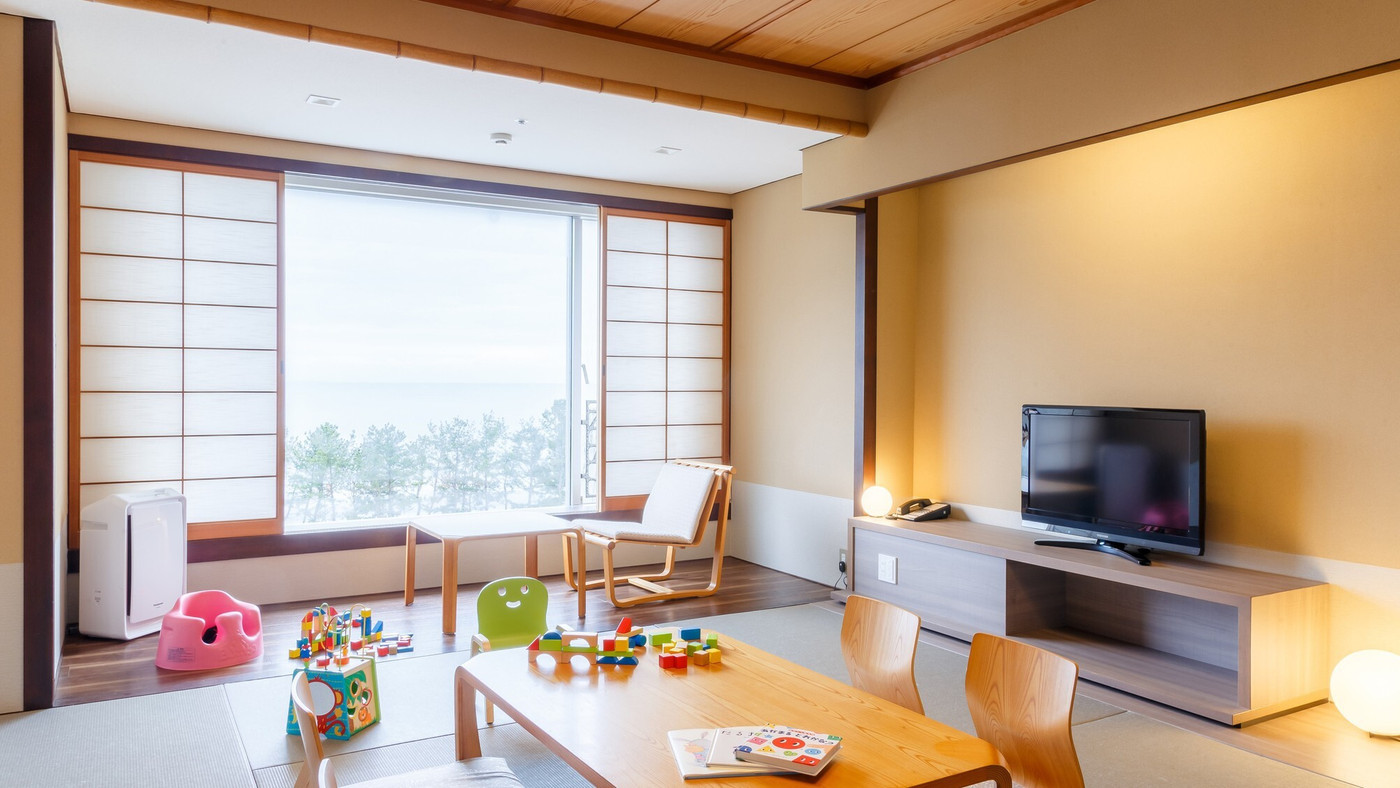 キッズルームに子ども用アメニティ＆備品も充実♪レイクビューの和室で快適ステイ4377823