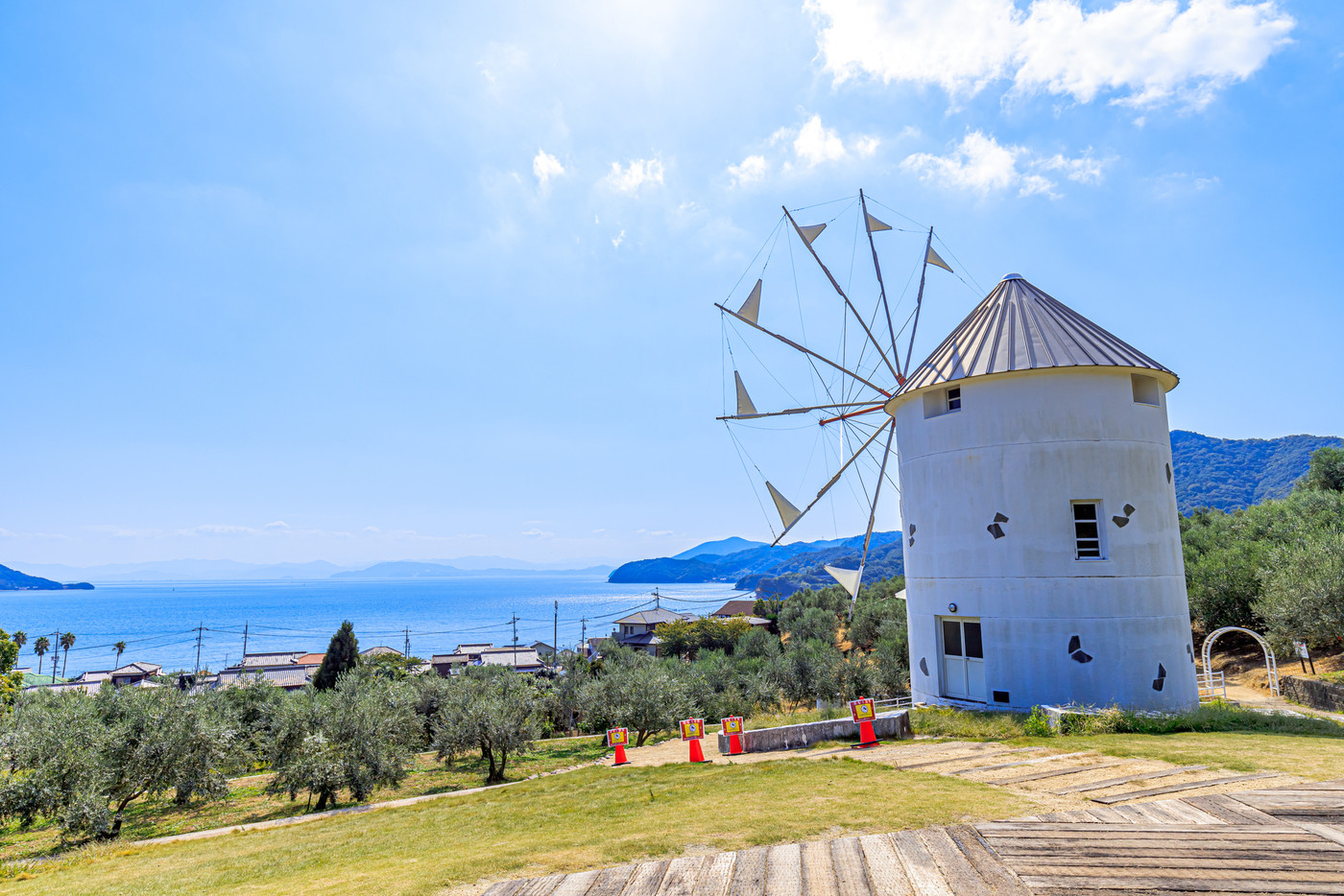 ギリシャ風車　香川県小豆島