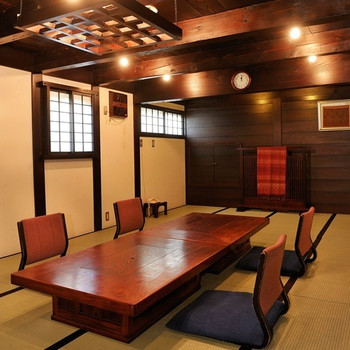 6. 松本らしさたっぷり!蔵造りの建物に泊まれる「和泉屋善兵衛」3445325
