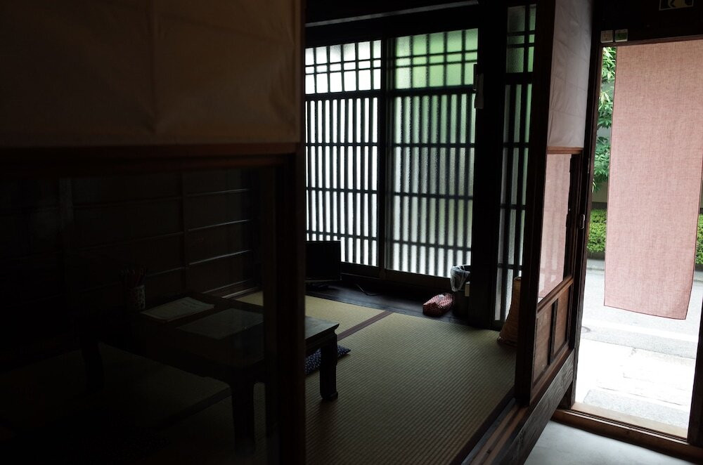 ロビーラウンジ