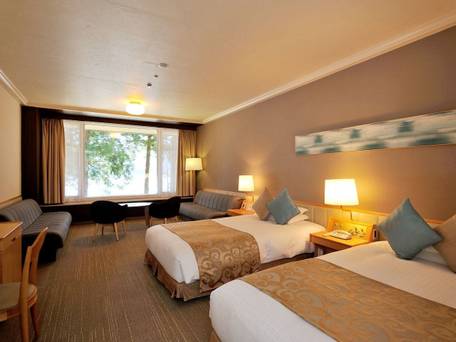 ザ・プリンス 箱根芦ノ湖 / 2