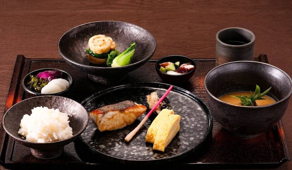 和朝食 / 1